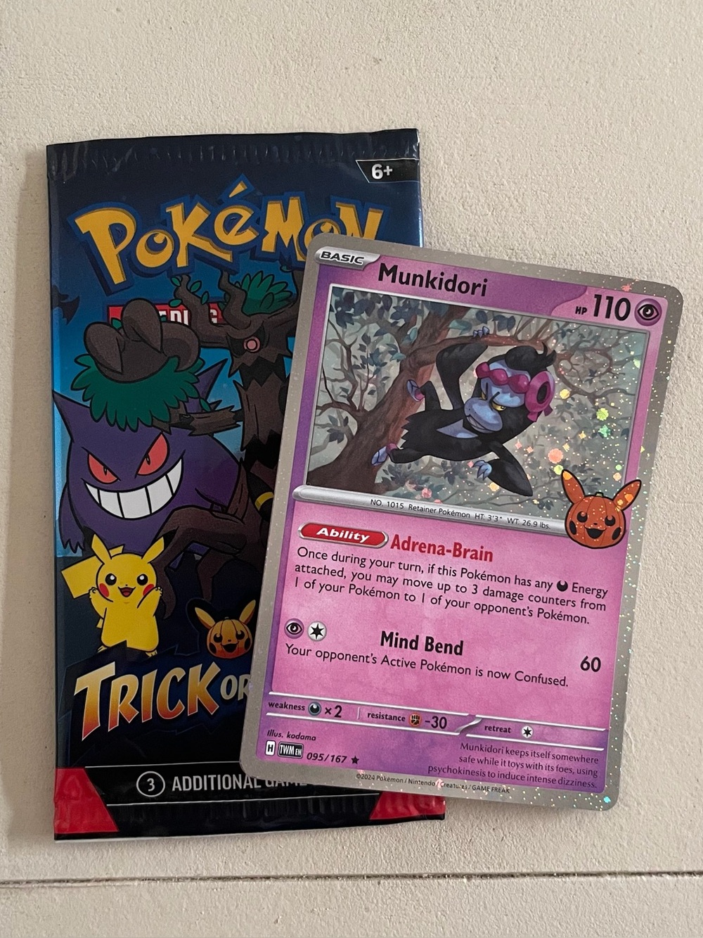 NEW munkidori holo pokemon card